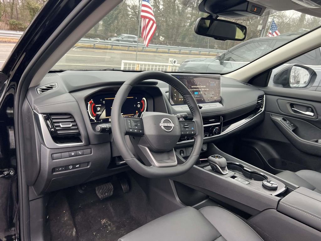 Used 2025 Nissan Rogue SL w/ SL Premium Package AWD/4WD image 20