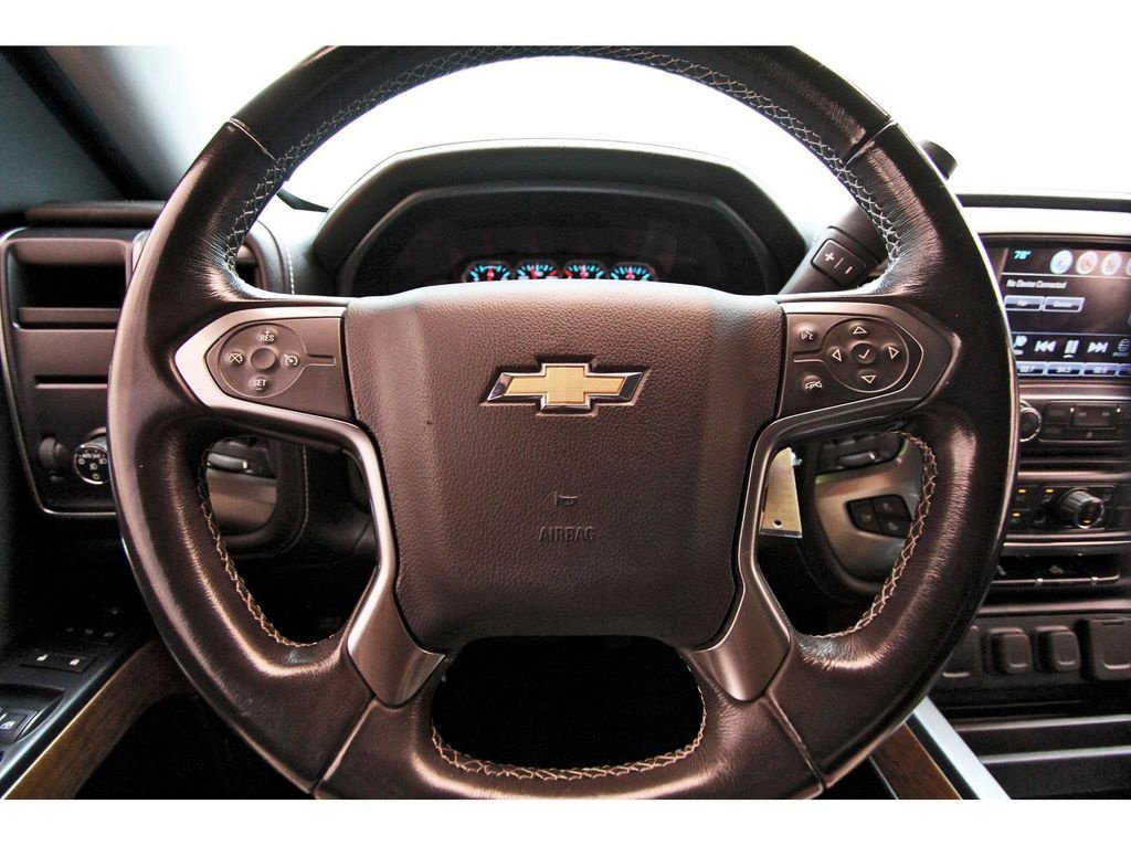 Used 2018 Chevrolet Silverado 1500 LTZ w/ Texas Edition RWD image 14