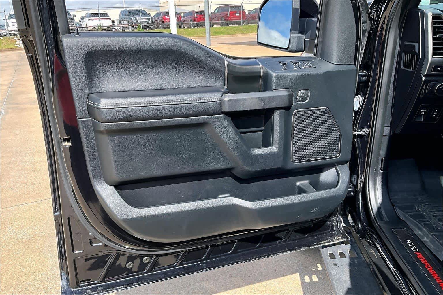 Used 2020 Ford F150 Raptor w/ Equipment Group 802A Luxury AWD/4WD image 25