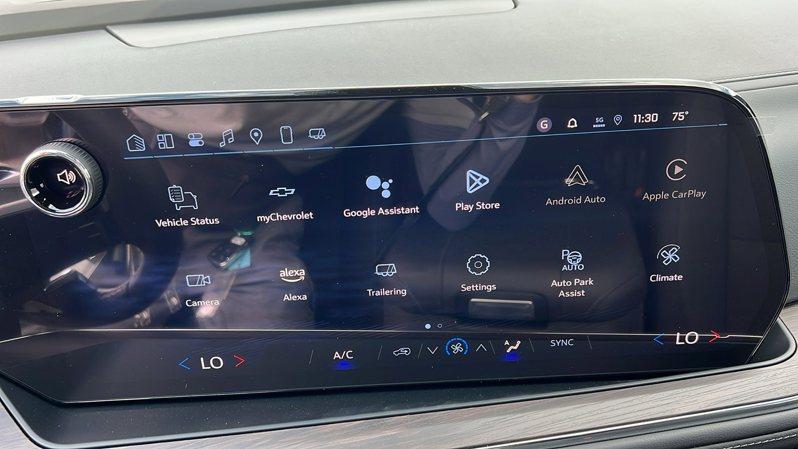 New 2025 Chevrolet Tahoe LS image 24