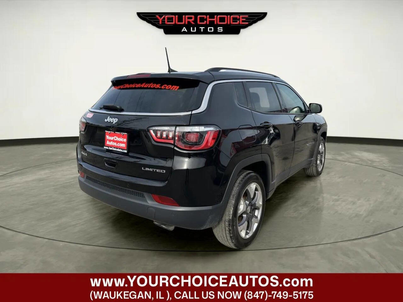 Used 2018 Jeep Compass Limited w/ Navigation Group image 5