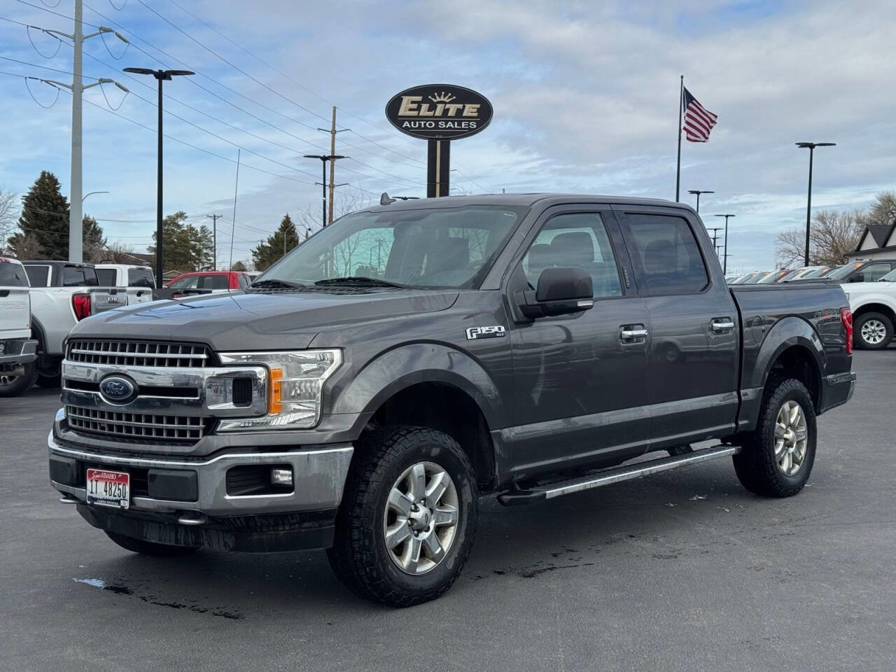 Used 2018 Ford F150 XLT w/ Equipment Group 302A Luxury AWD/4WD image 3