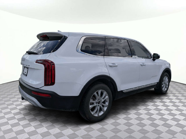 Used 2022 Kia Telluride LX FWD image 3