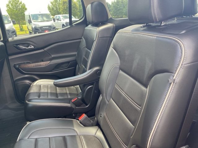Used 2023 GMC Acadia Denali w/ Denali Ultimate Package FWD image 36