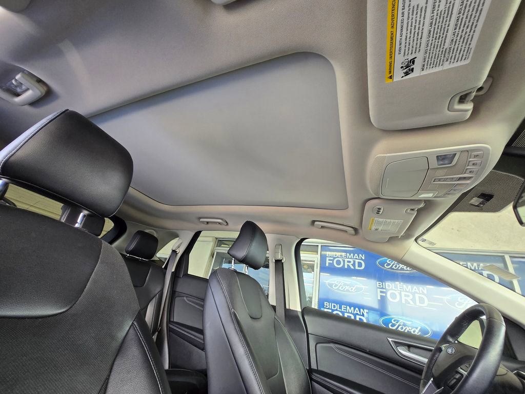 Used 2022 Ford Edge Titanium w/ Equipment Group 301A image 30