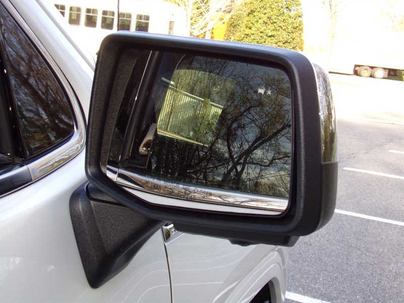 Used 2025 GMC Sierra 1500 Denali image 15