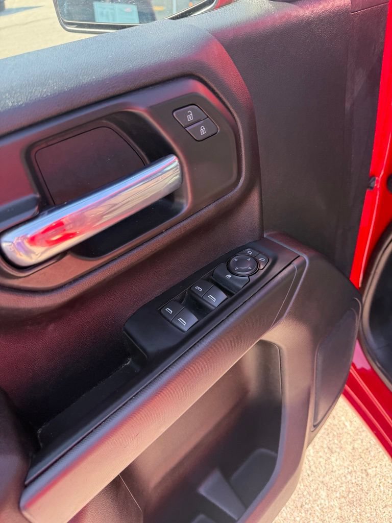 Used 2023 Chevrolet Silverado 1500 Custom RWD image 11