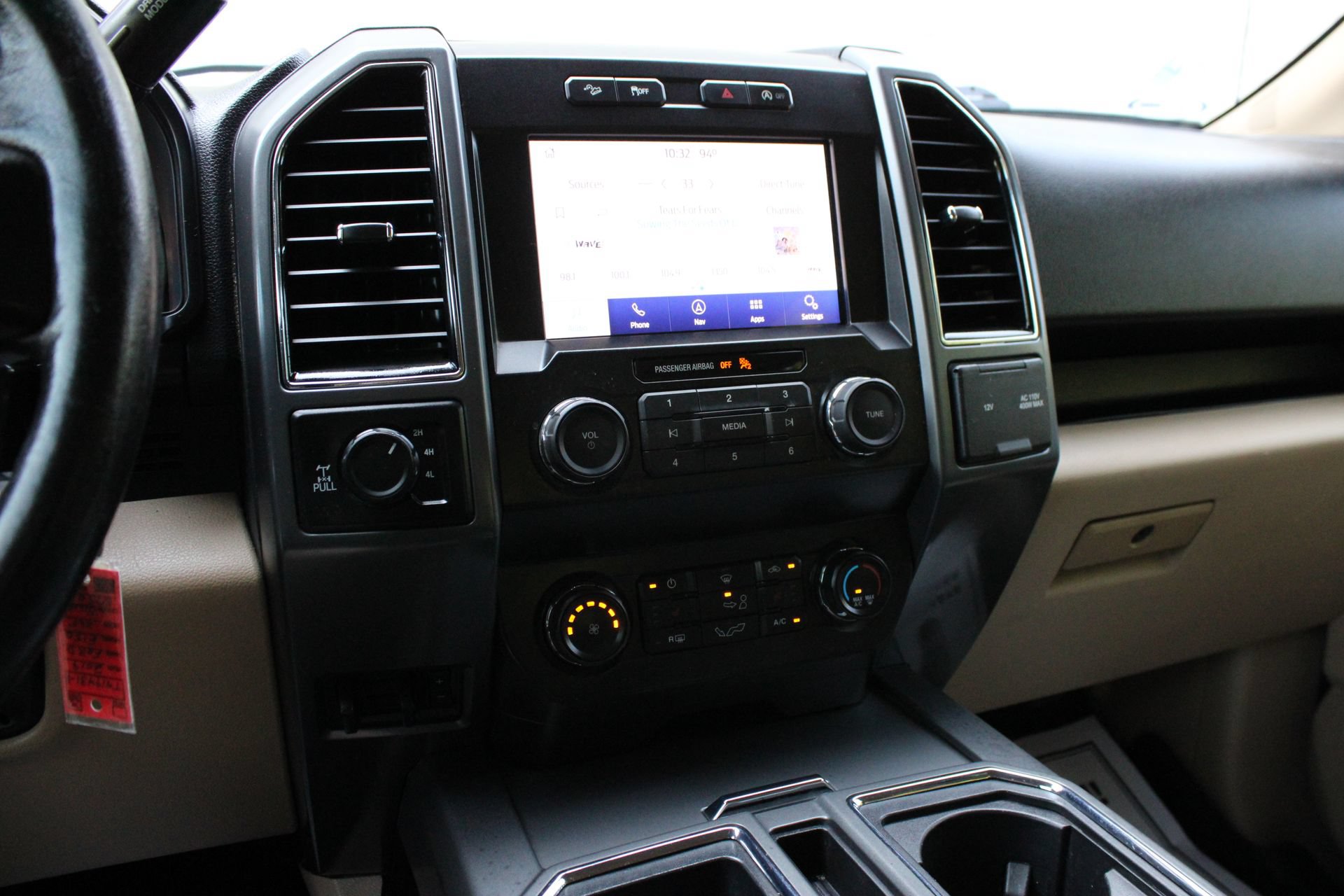 Used 2019 Ford F150 XLT w/ Equipment Group 302A Luxury AWD/4WD image 40
