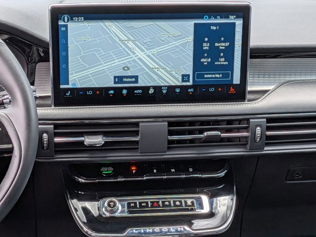 Used 2024 Lincoln Corsair FWD image 14