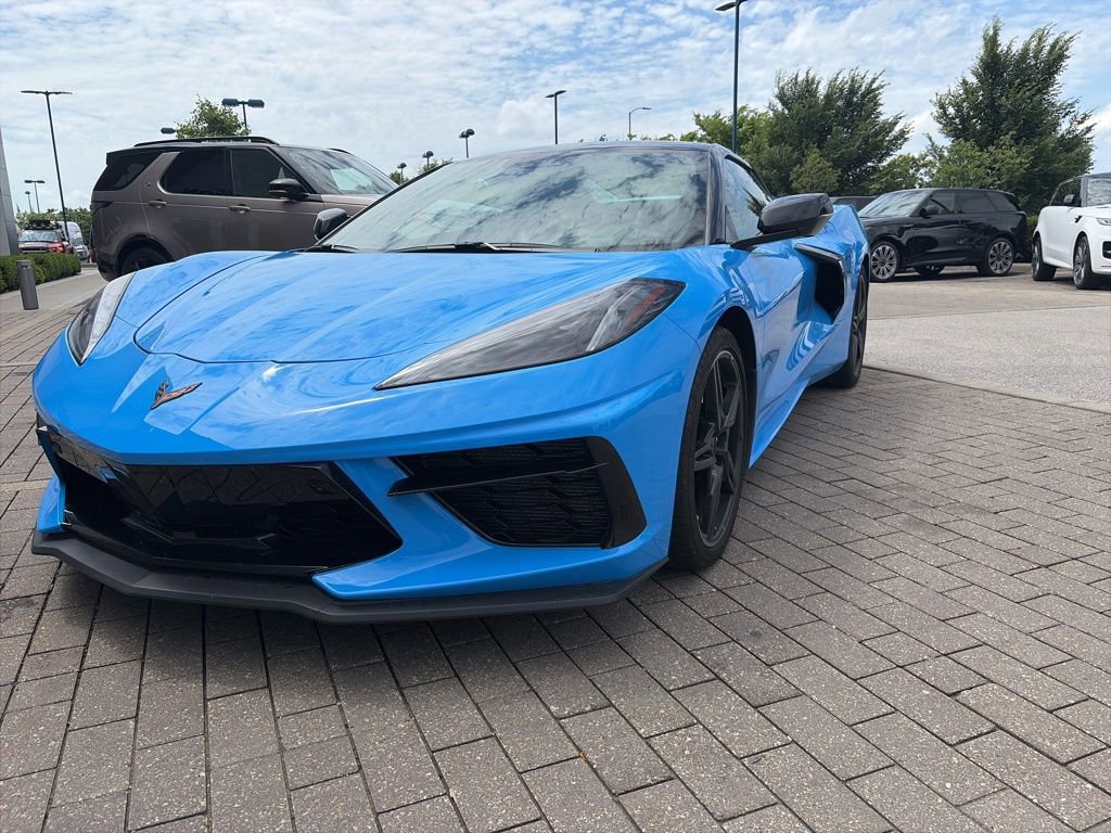 Used 2025 Chevrolet Corvette Stingray Preferred Conv w/ Stealth Interior Trim Package RWD image 2