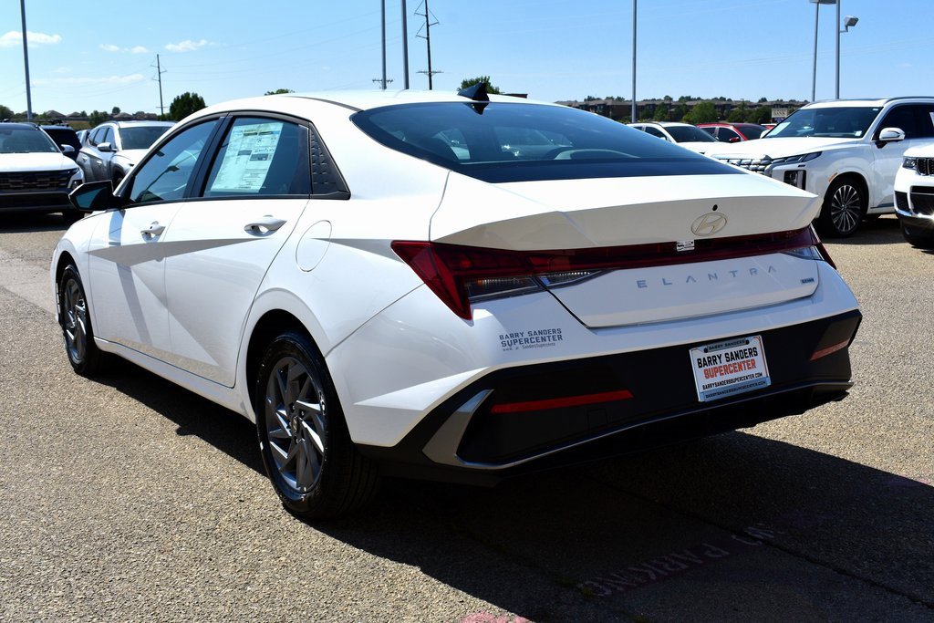 New 2025 Hyundai Elantra Blue w/ Cargo Package image 4