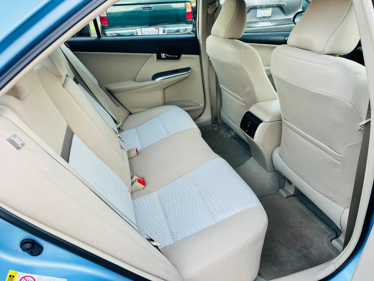 Used 2012 Toyota Camry XLE w/ Convenience Pkg image 17