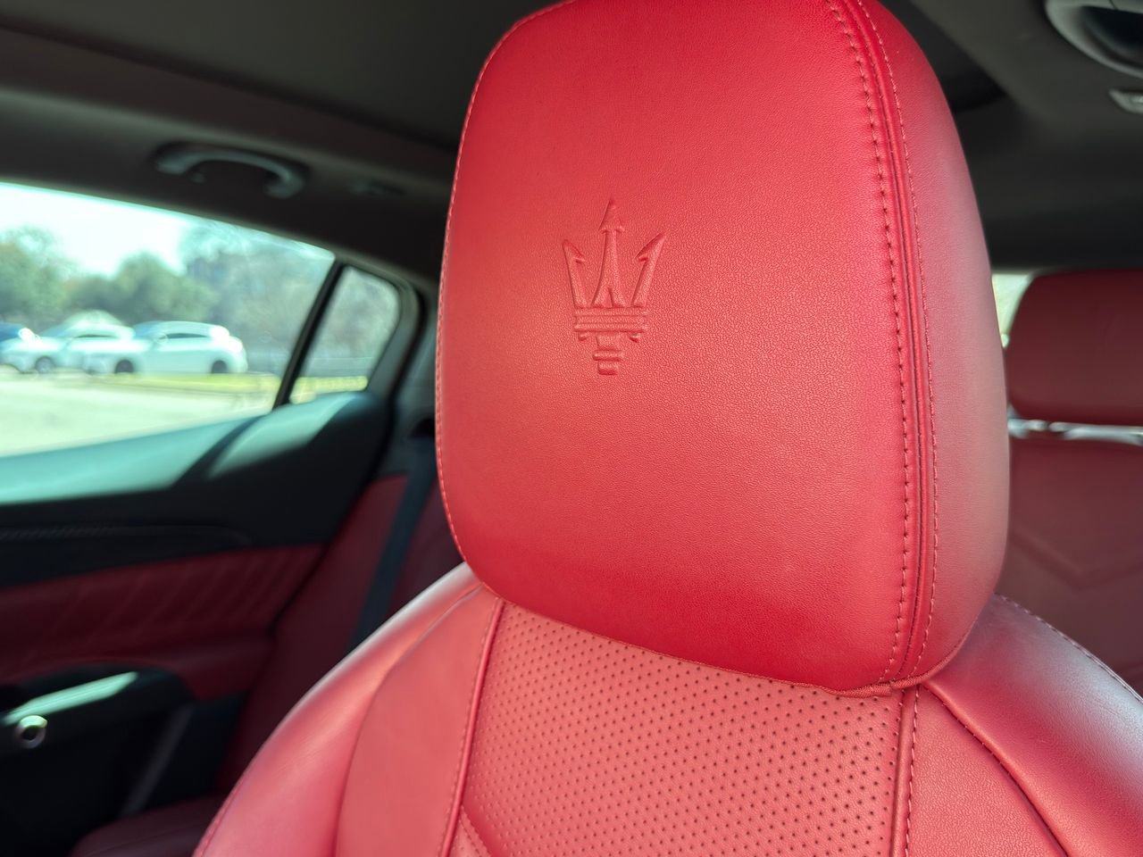 Certified 2023 Maserati Grecale Trofeo image 15