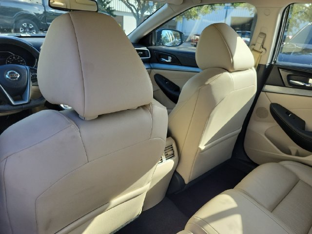 Used 2016 Nissan Maxima 3.5 SV FWD image 10
