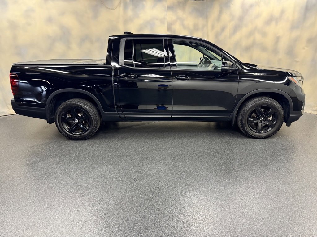 Used 2023 Honda Ridgeline Black Edition image 9
