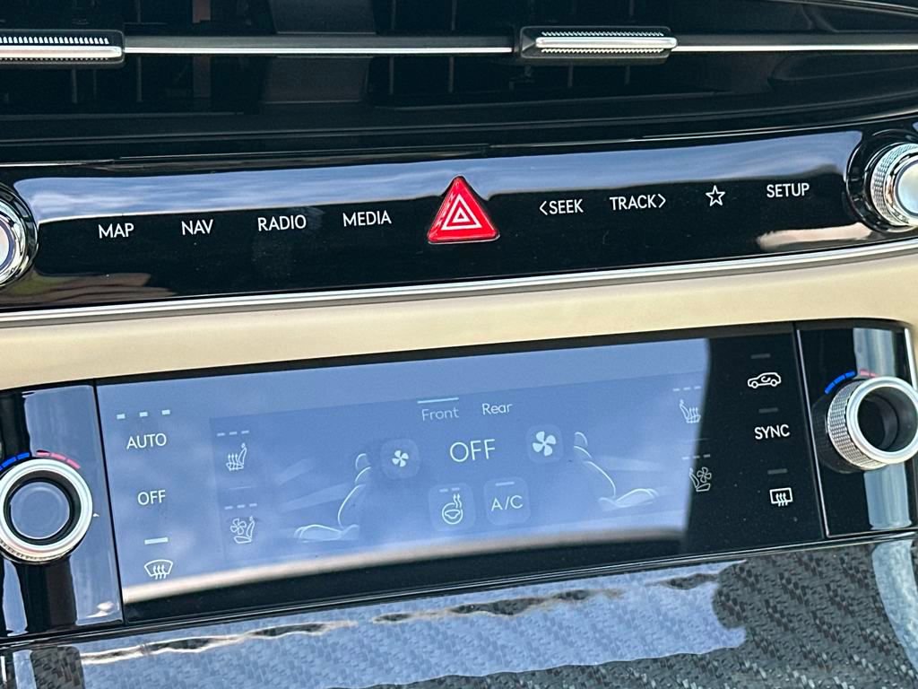 New 2026 Genesis GV70 3.5T Sport Prestige image 11