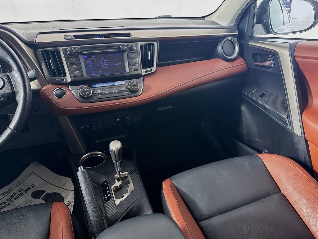 Used 2013 Toyota RAV4 Limited AWD/4WD image 27