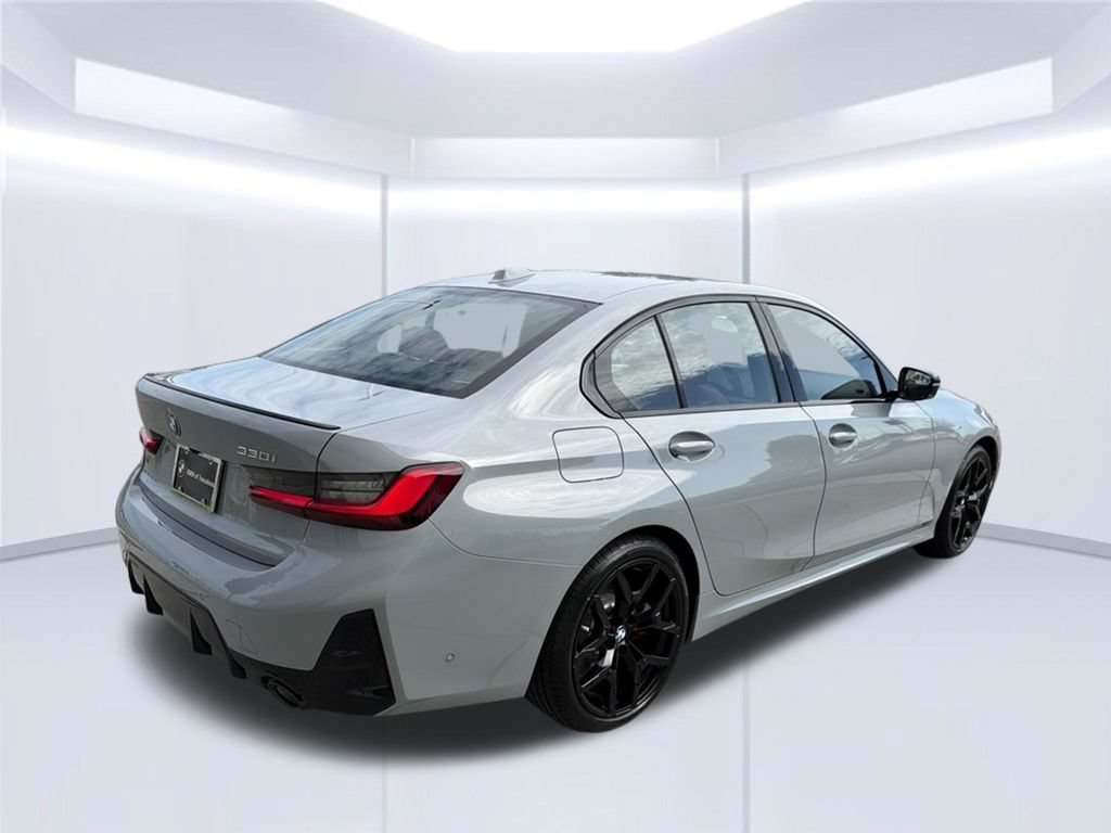 New 2026 BMW 330i Sedan w/ M Sport Package RWD image 6