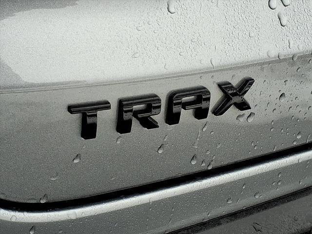 Used 2025 Chevrolet Trax RS image 30