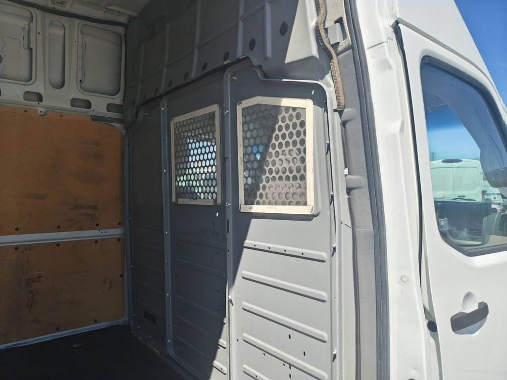 Used 2013 Nissan NV 3500 SV w/ Side Curtain Airbag Pkg image 14