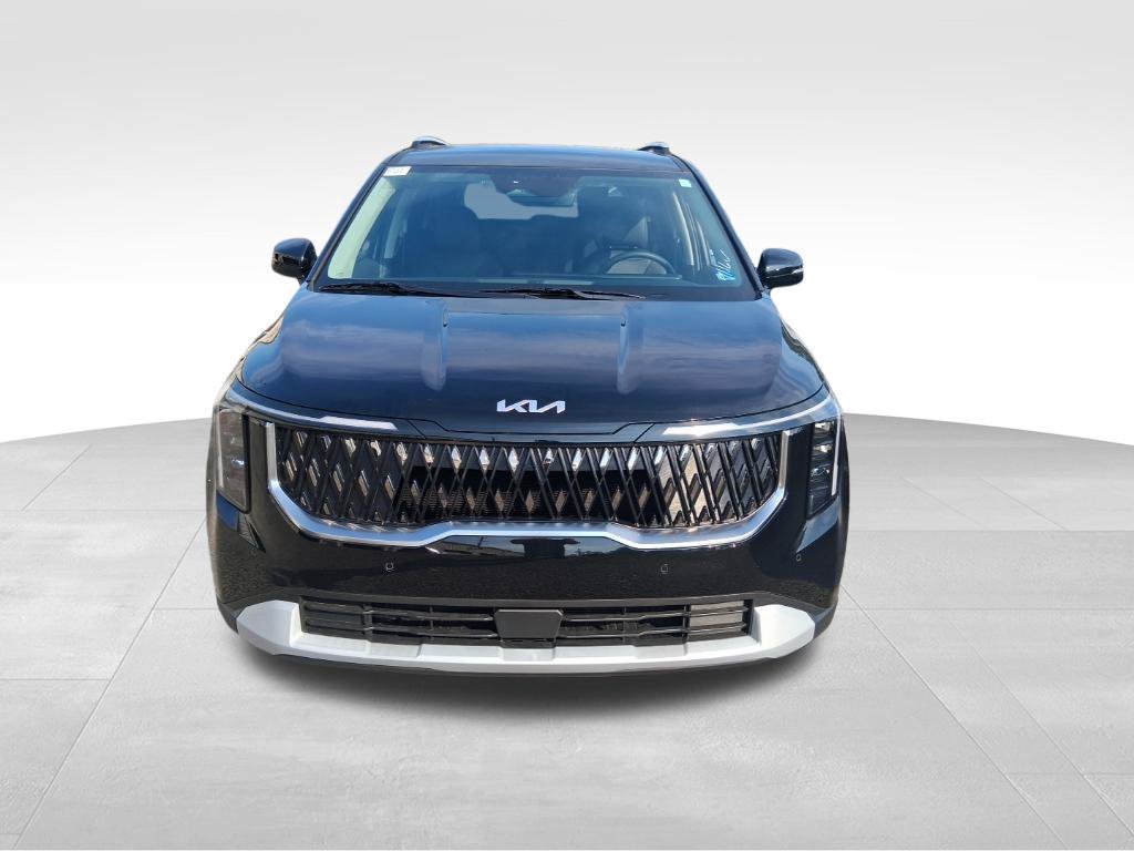 Certified 2026 Kia Carnival EX FWD image 2
