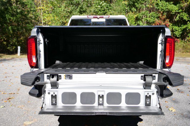 Used 2022 GMC Sierra 2500 Denali image 8