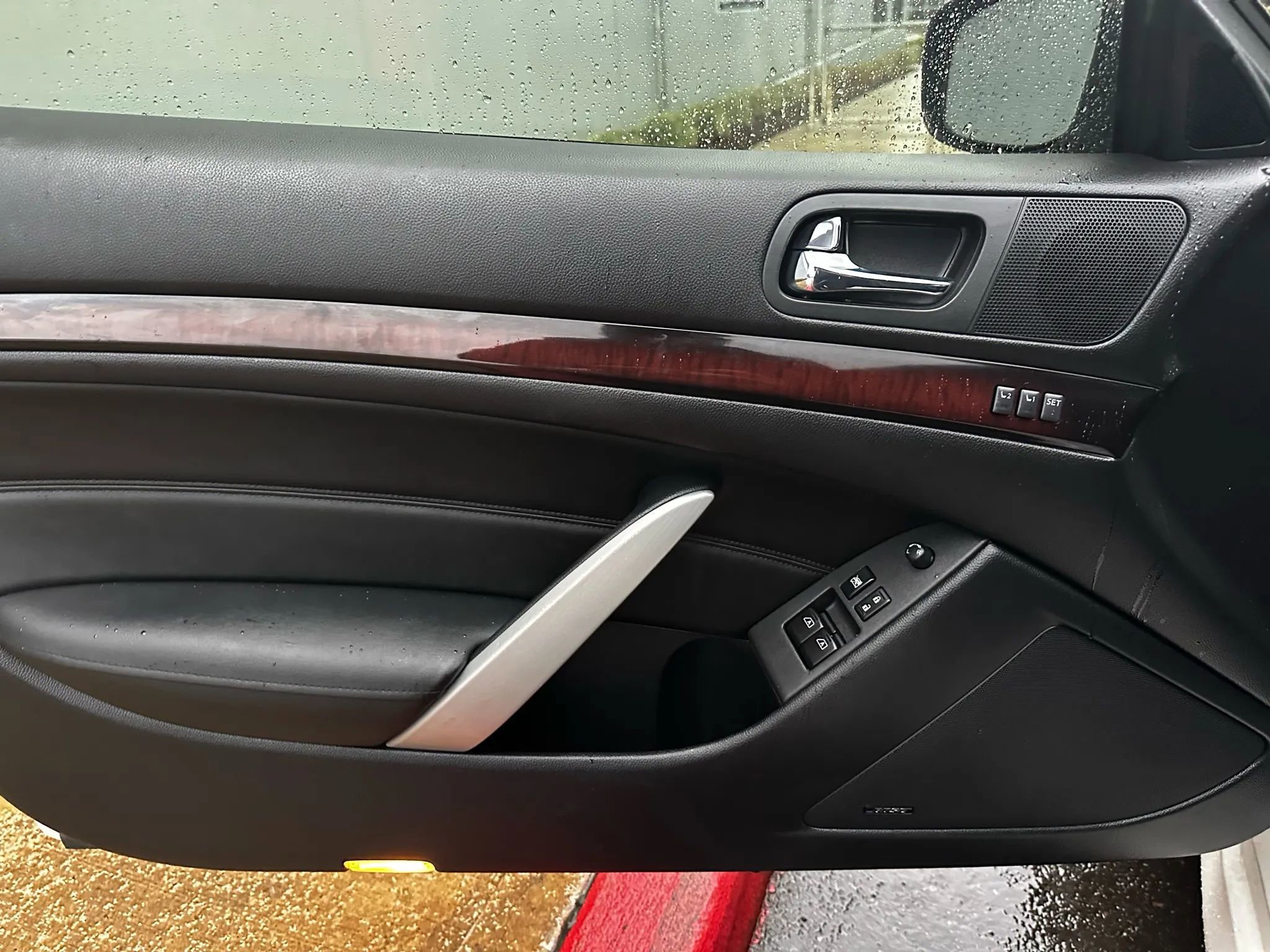 Used 2014 INFINITI Q60 Journey w/ Premium Package image 15