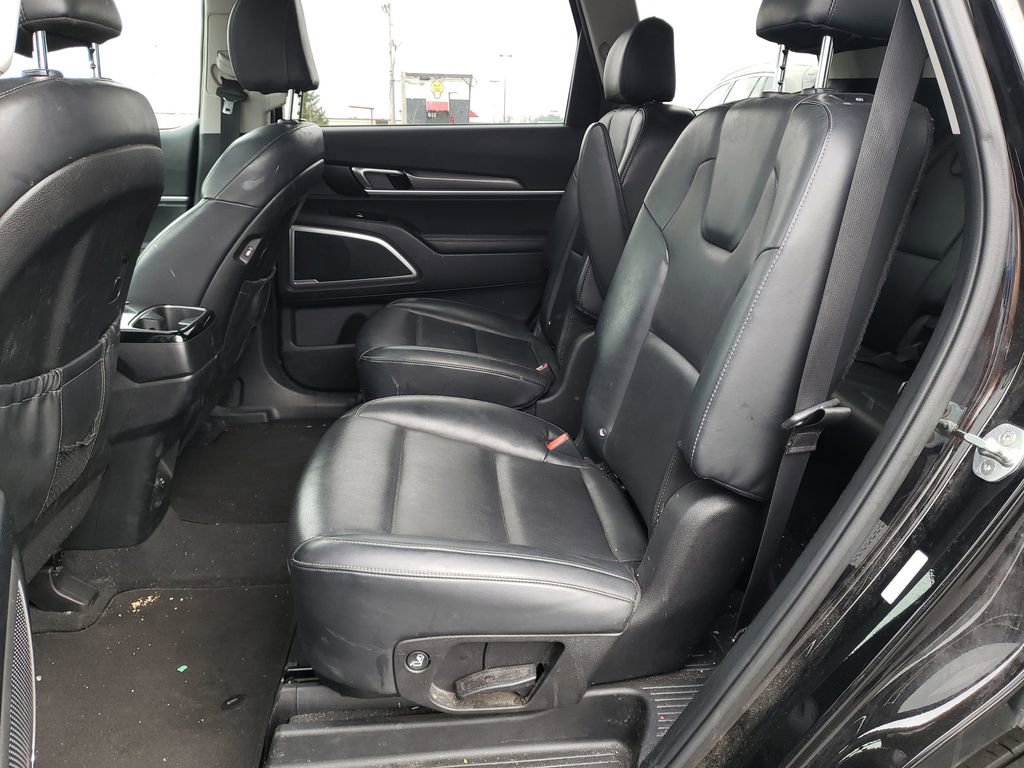 Used 2022 Kia Telluride S image 25