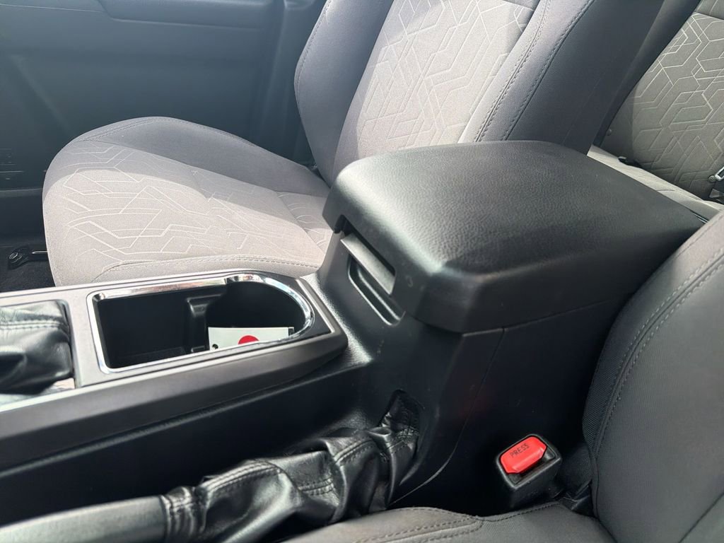 Used 2018 Toyota Tacoma TRD Off-Road RWD image 21