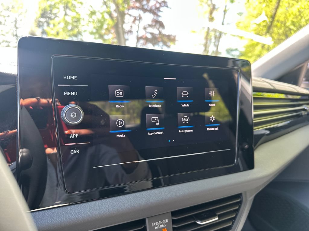 New 2026 Volkswagen Jetta Sport FWD image 9