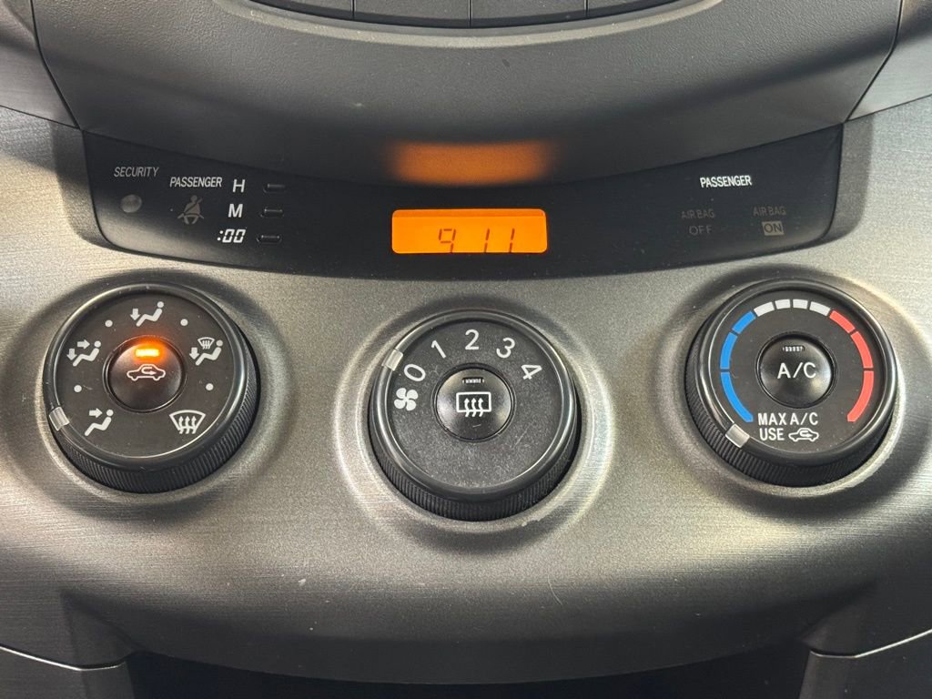 Used 2011 Toyota RAV4 Sport w/ Sport Extra Value Pkg AWD/4WD image 33
