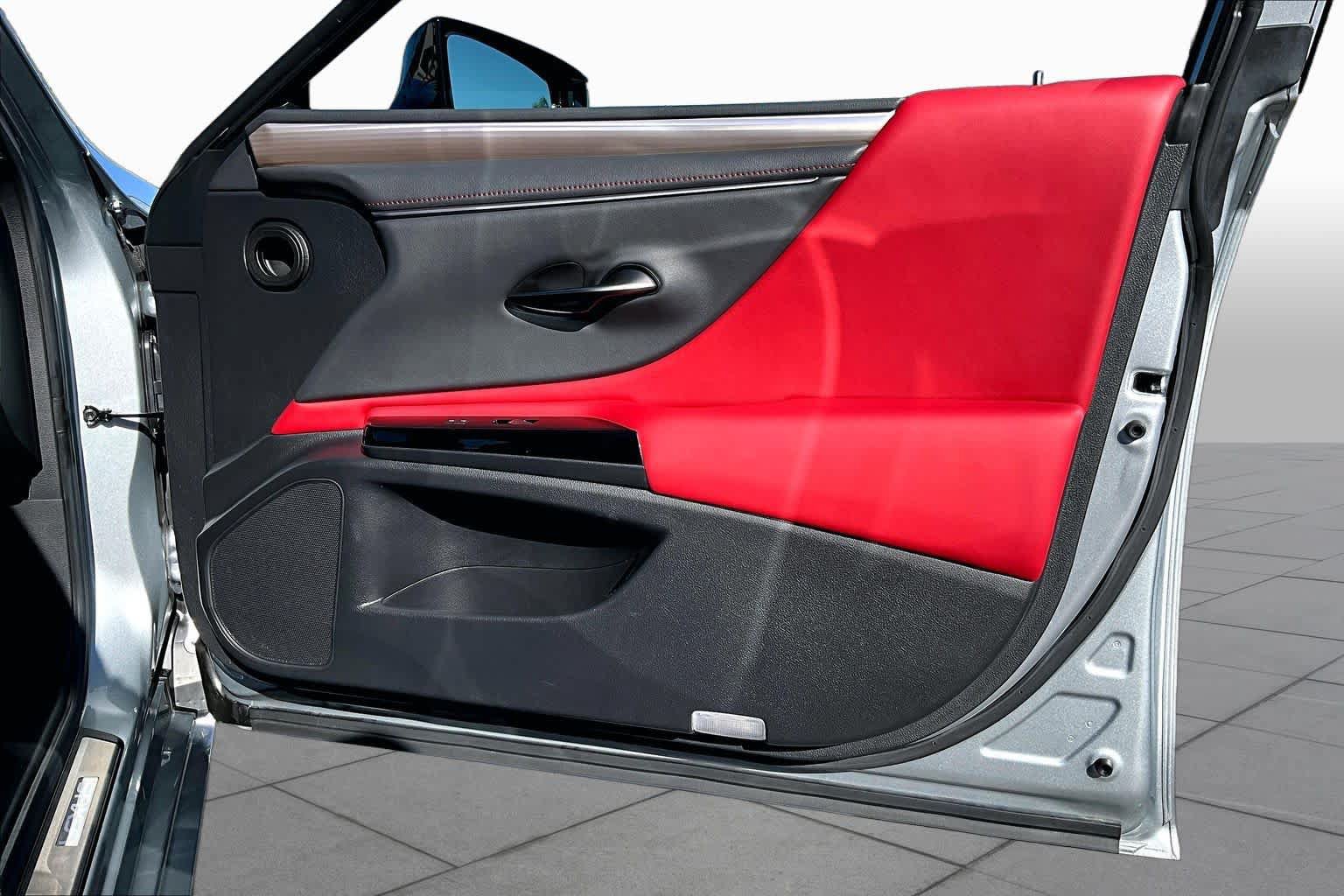 Certified 2023 Lexus ES 350 F Sport w/ Accessory Package (Z1) FWD image 21