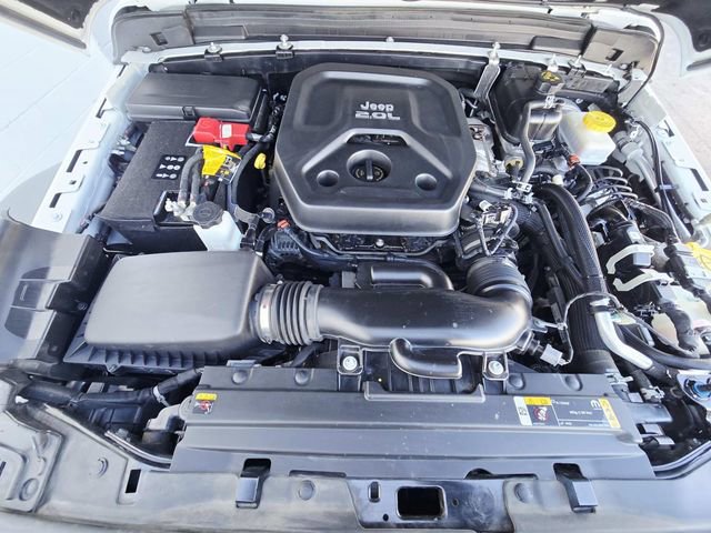 Used 2021 Jeep Wrangler Willys image 16