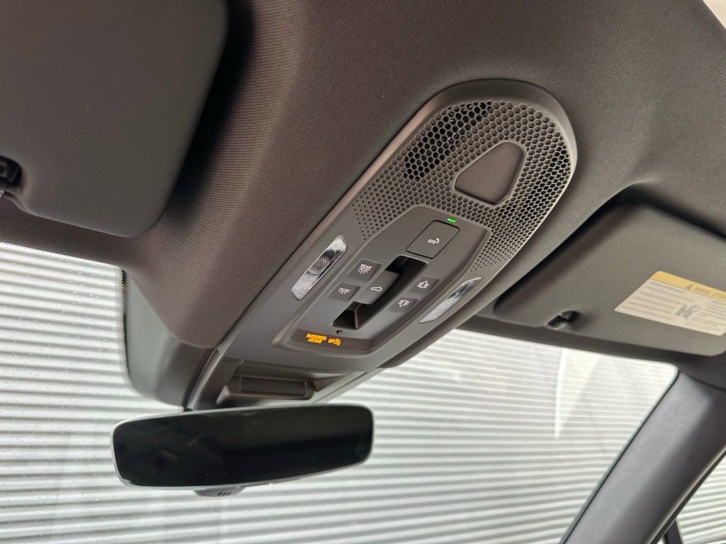 Used 2026 Porsche Cayenne E-Hybrid image 35