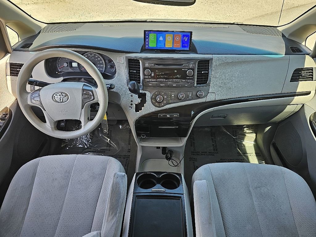 Used 2012 Toyota Sienna LE w/ Preferred Pkg image 27