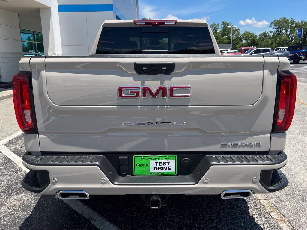New 2026 GMC Sierra 1500 Denali w/ Denali Reserve Package AWD/4WD image 6
