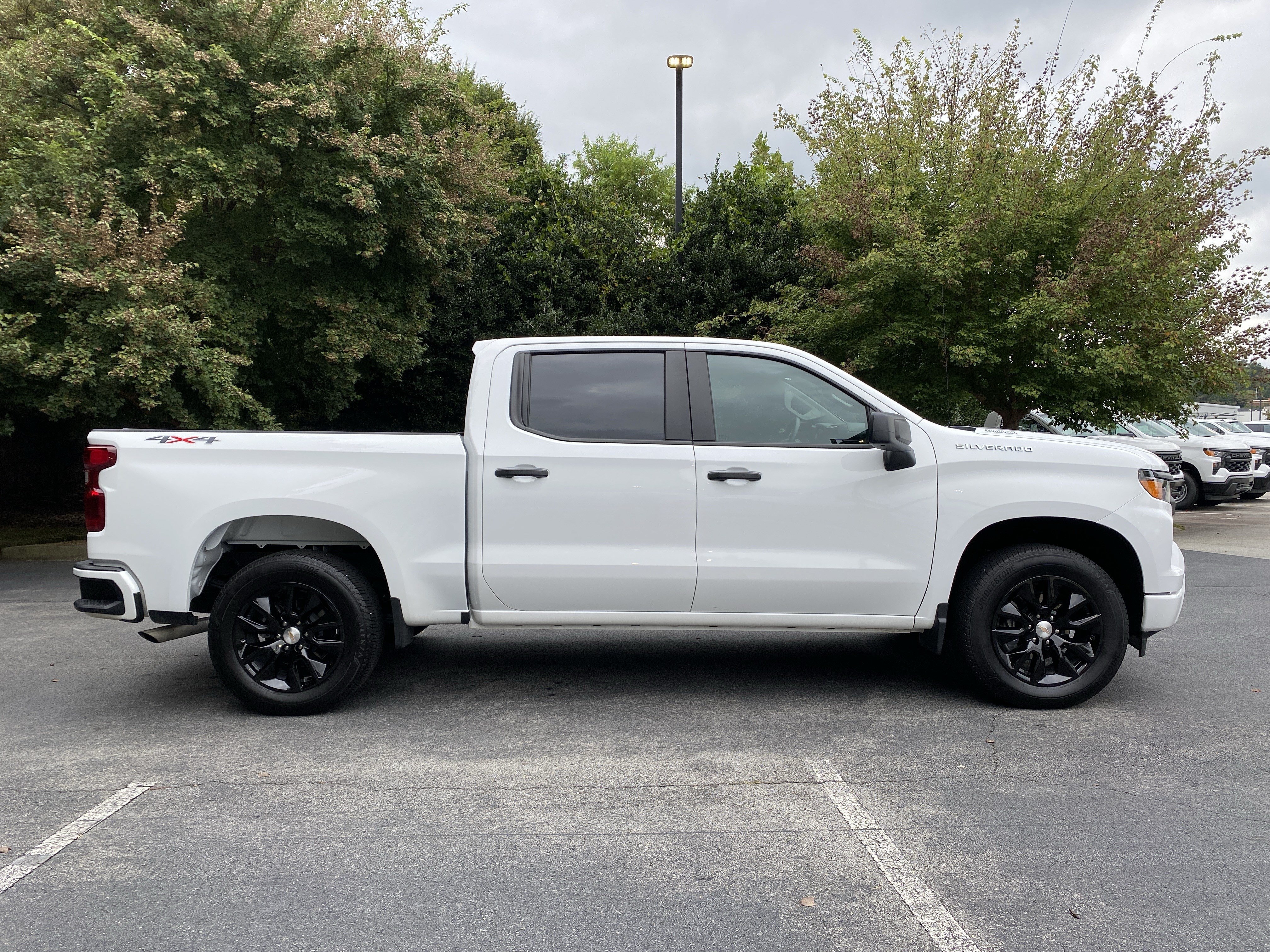 Used 2026 Chevrolet Silverado 1500 Custom AWD/4WD image 10