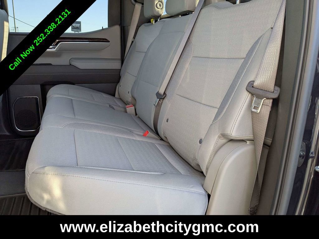 New 2026 GMC Sierra 1500 SLE w/ Preferred Package image 15