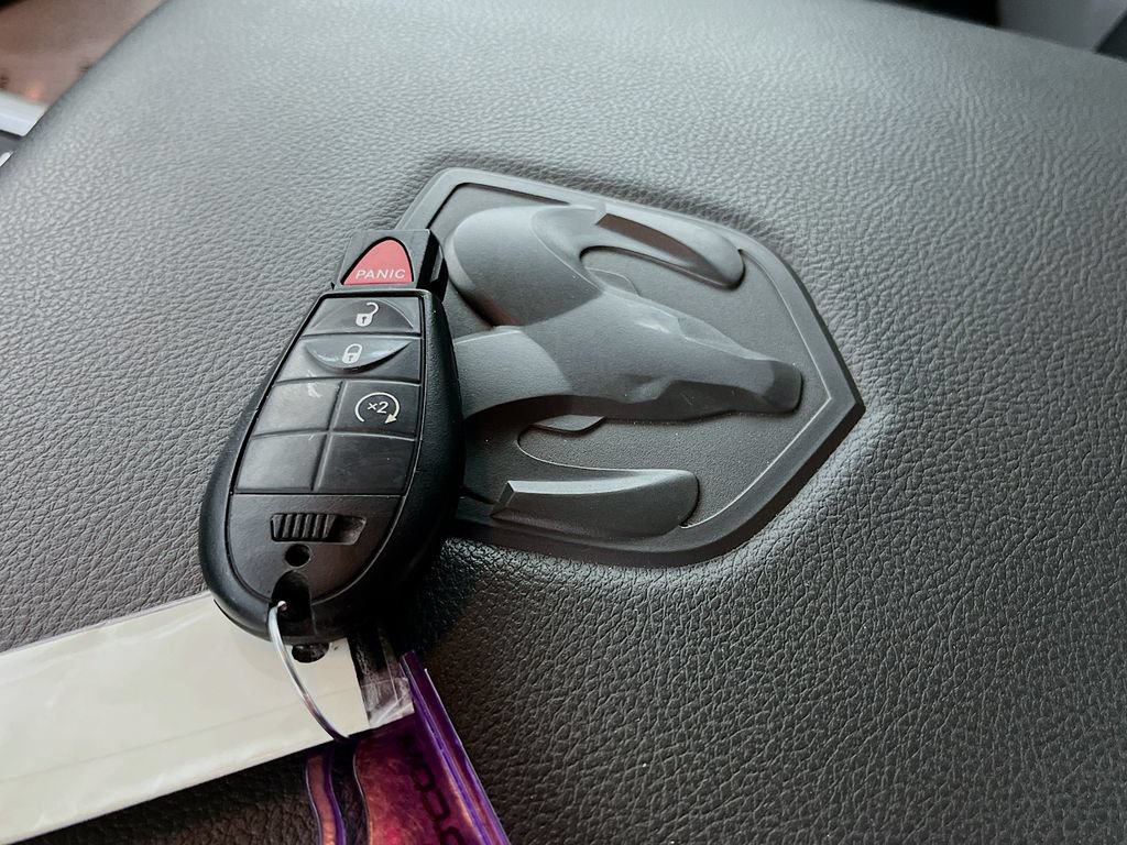 Used 2020 RAM 1500 Warlock AWD/4WD image 23