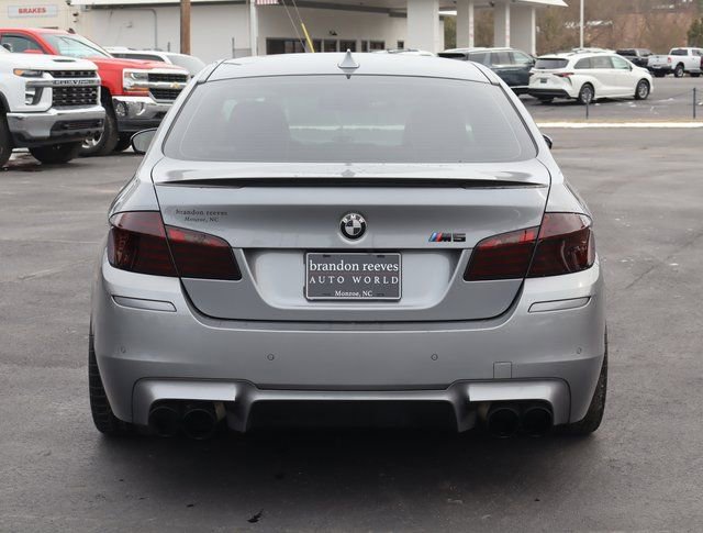 Used 2015 BMW M5 image 5