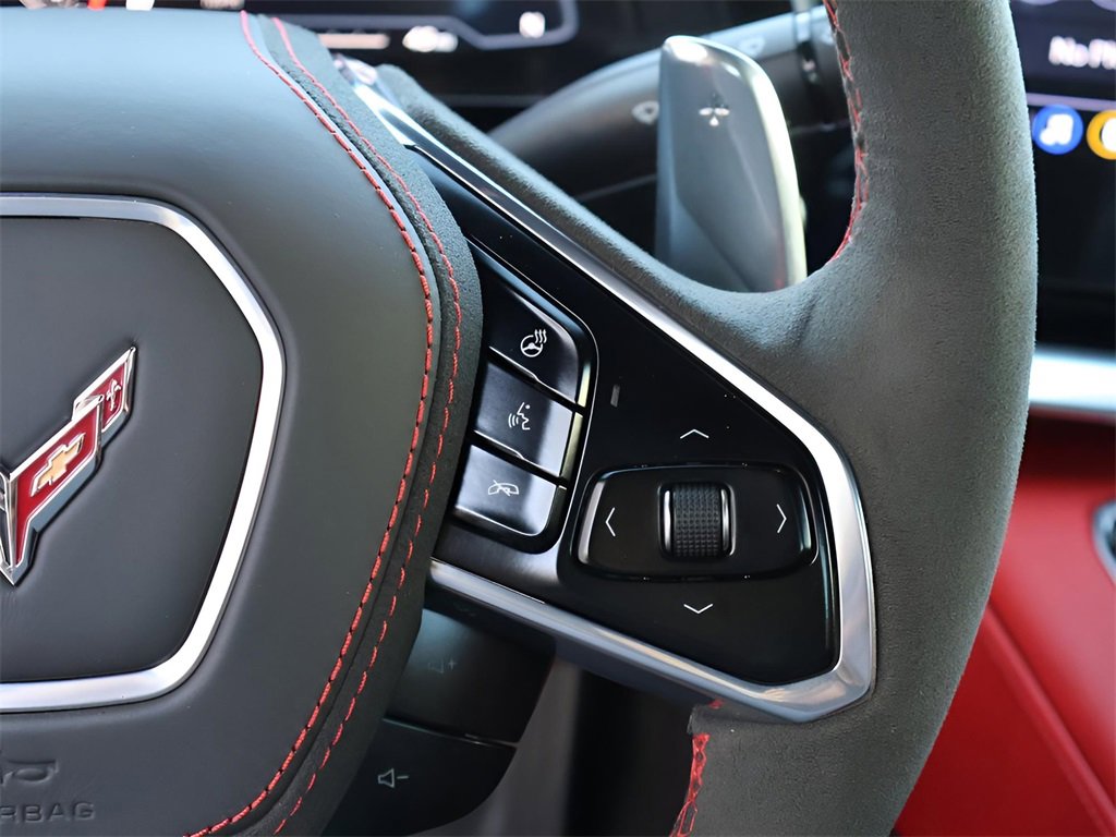 Used 2023 Chevrolet Corvette Stingray Premium Conv w/ Z51 Performance Package image 38