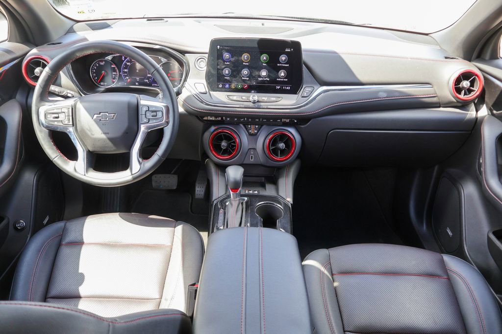 Used 2025 Chevrolet Blazer RS FWD image 6