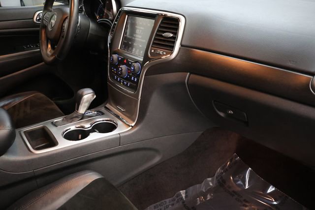 Used 2017 Jeep Grand Cherokee Altitude image 57
