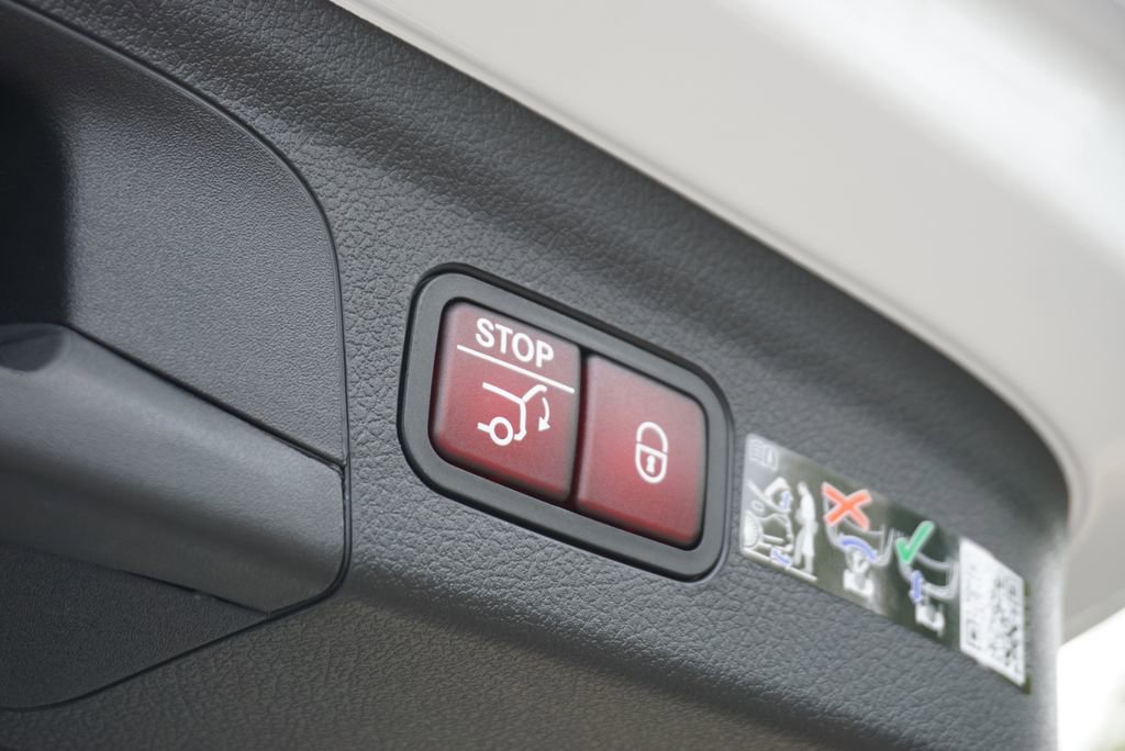 New 2026 Mercedes-Benz GLE 450 4MATIC image 82