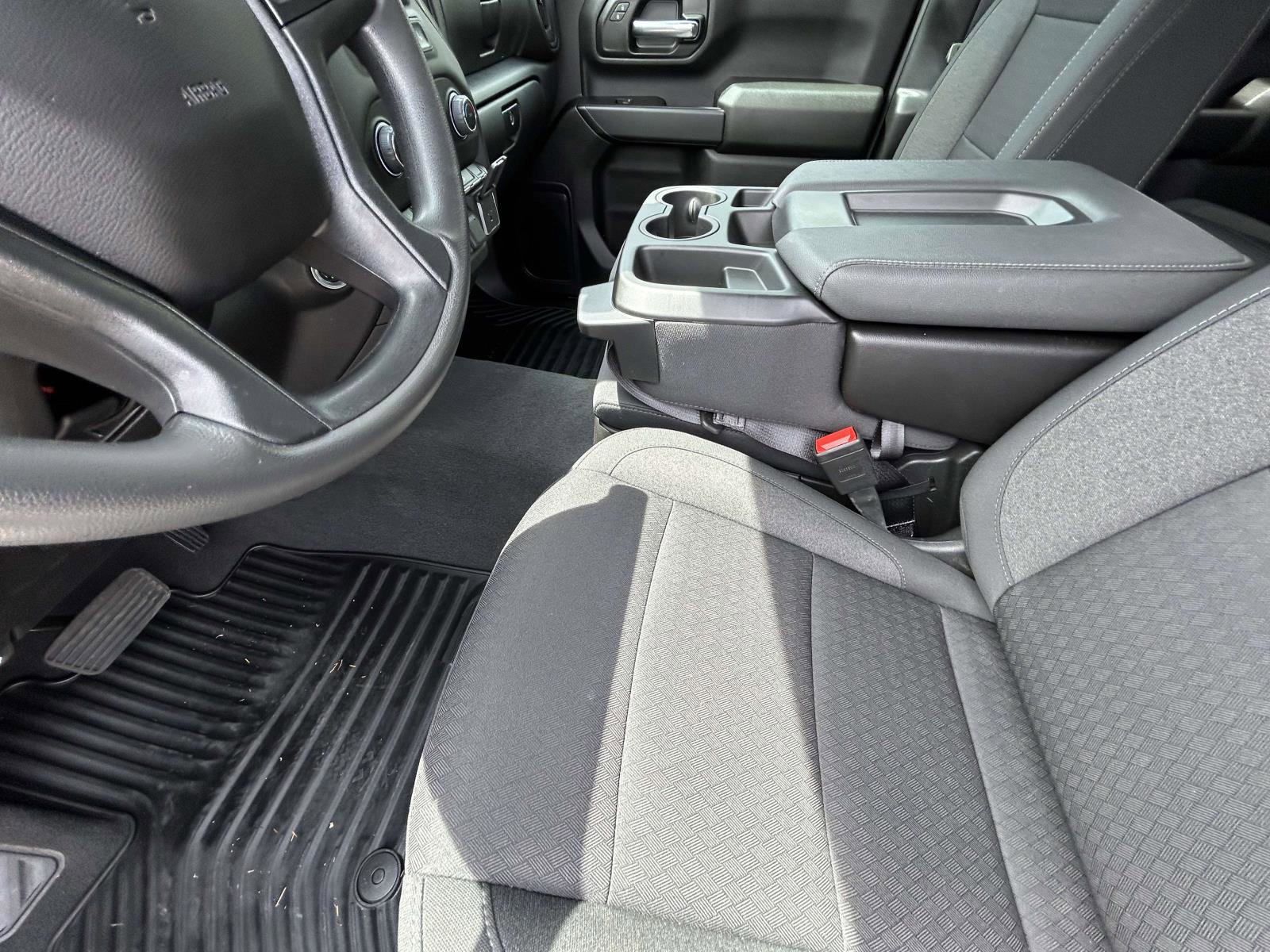 Used 2025 Chevrolet Silverado 2500 Custom w/ Custom Value Package AWD/4WD image 10