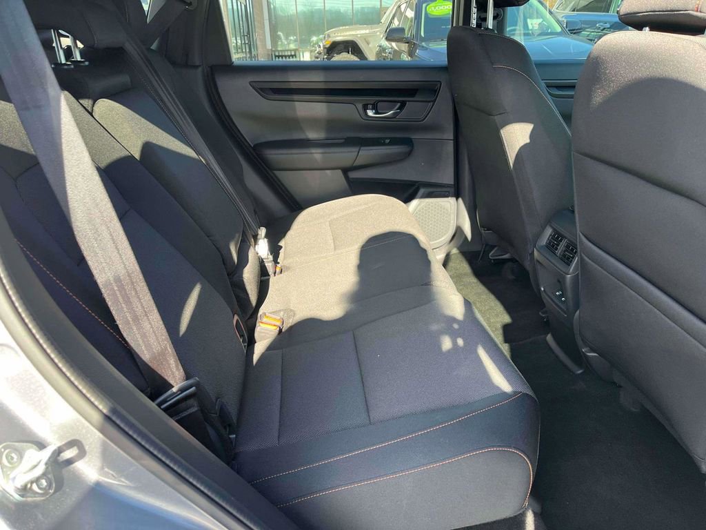 Used 2024 Honda CR-V Sport image 9