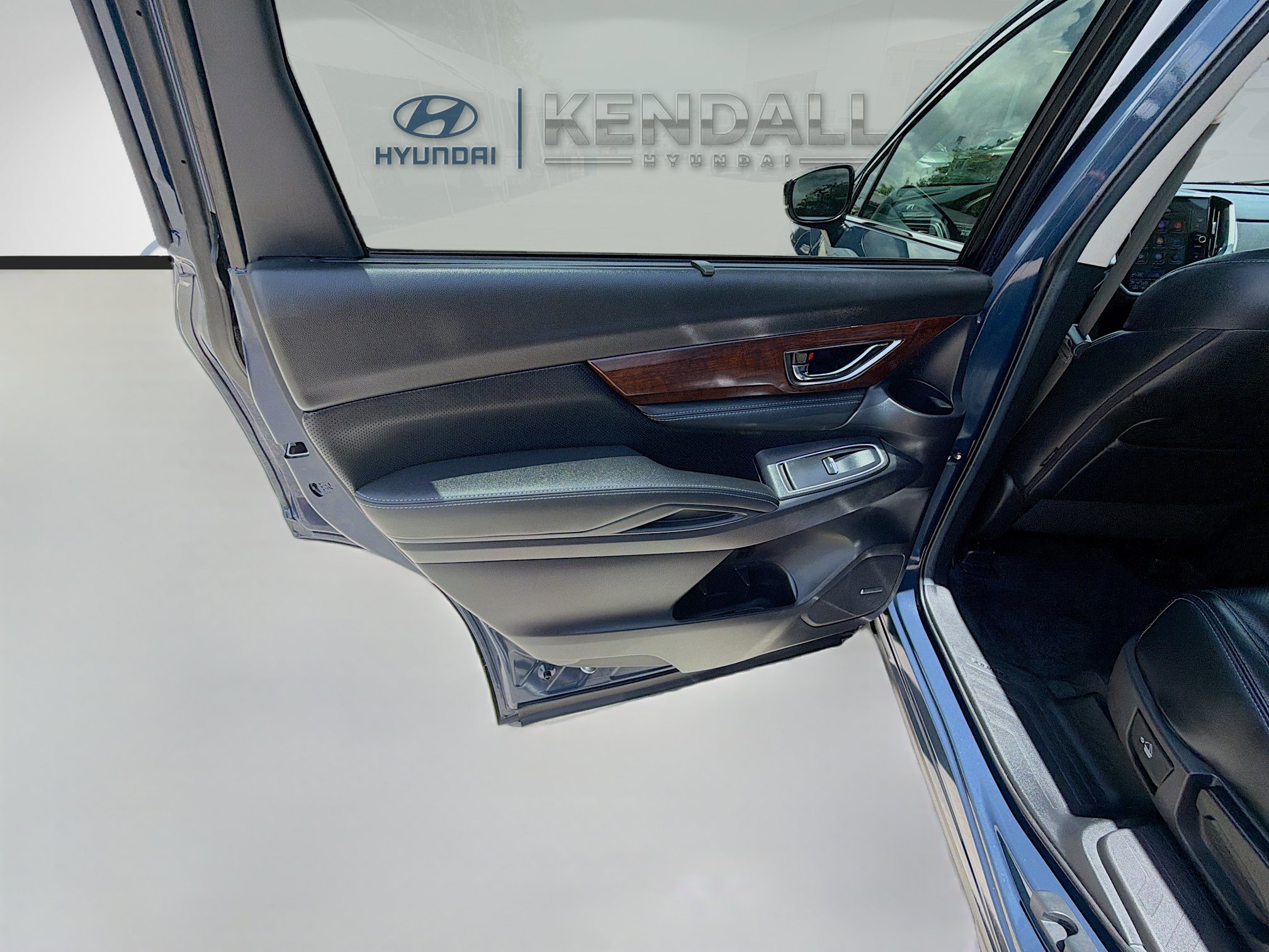 Used 2024 Subaru Ascent Touring AWD/4WD image 23
