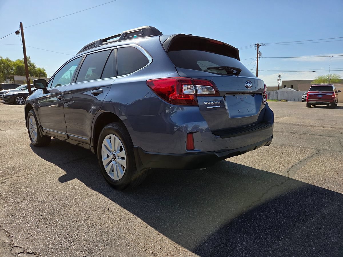 Used 2017 Subaru Outback 2.5i Premium w/ Popular Package #2 AWD/4WD image 13