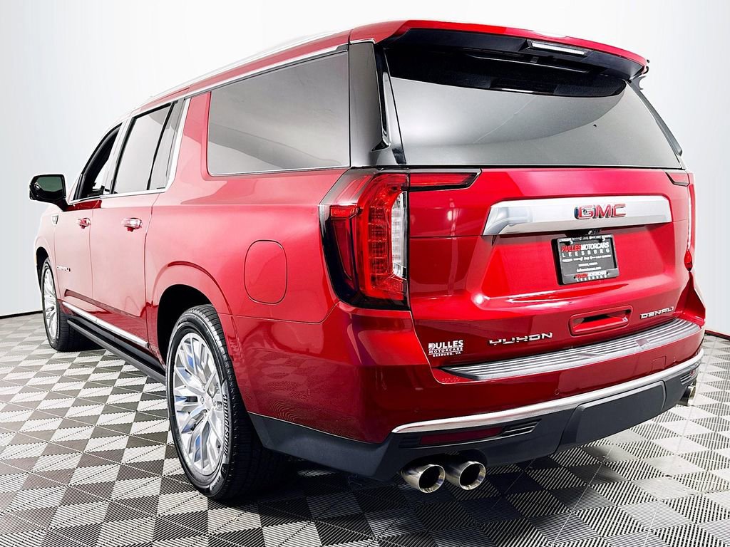 Used 2023 GMC Yukon XL Denali w/ Denali Reserve Package AWD/4WD image 5