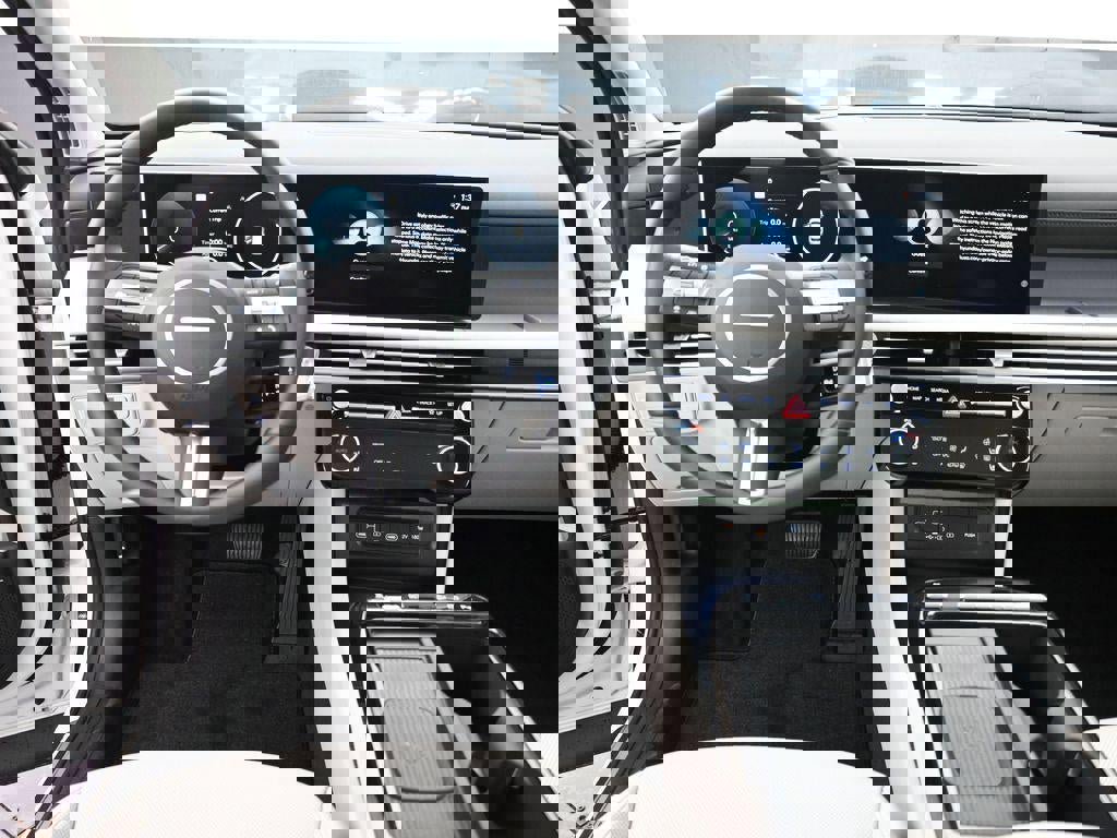 New 2026 Hyundai Tucson Limited image 11